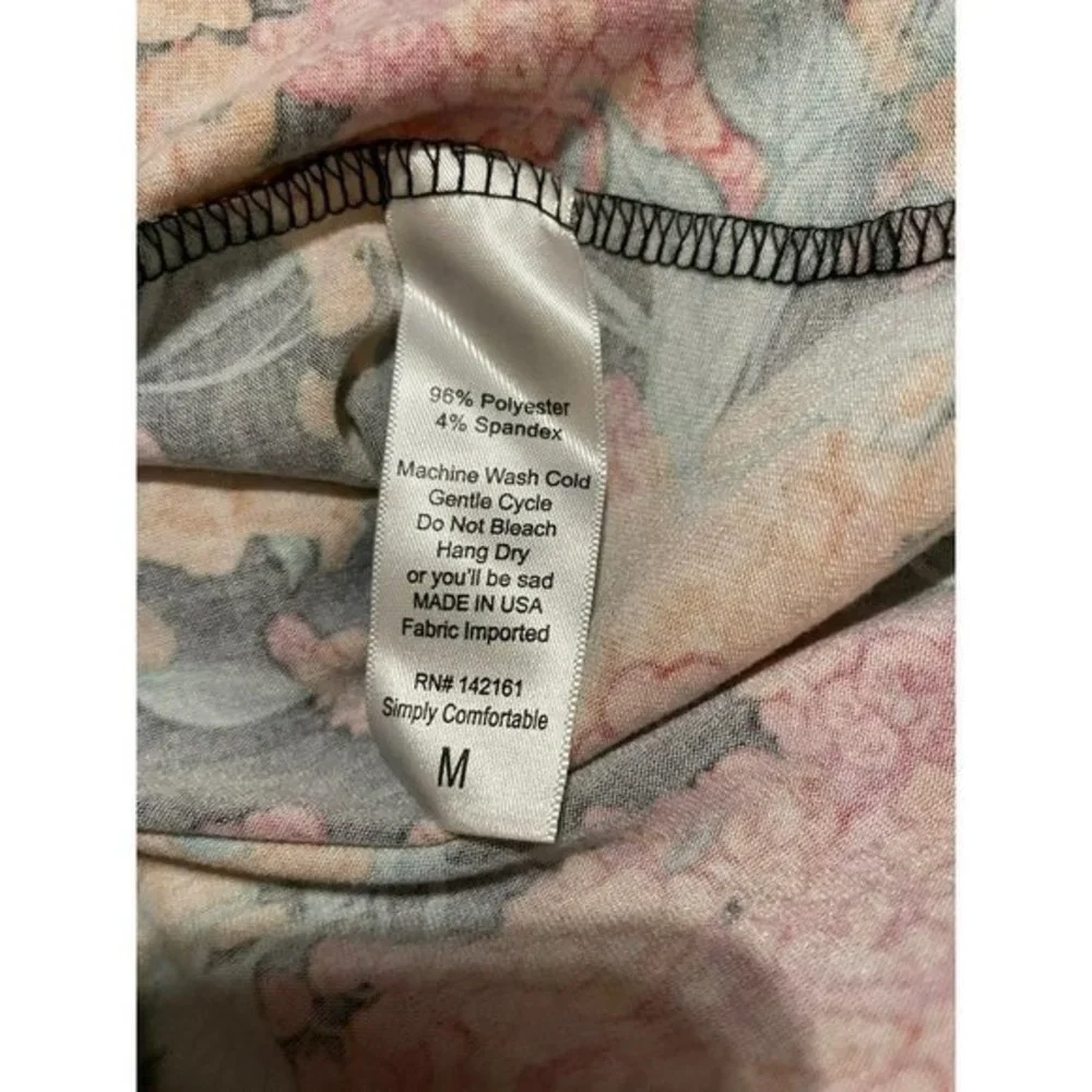 LuLaRoe Randy Floral Tee - Picture 6 of 6